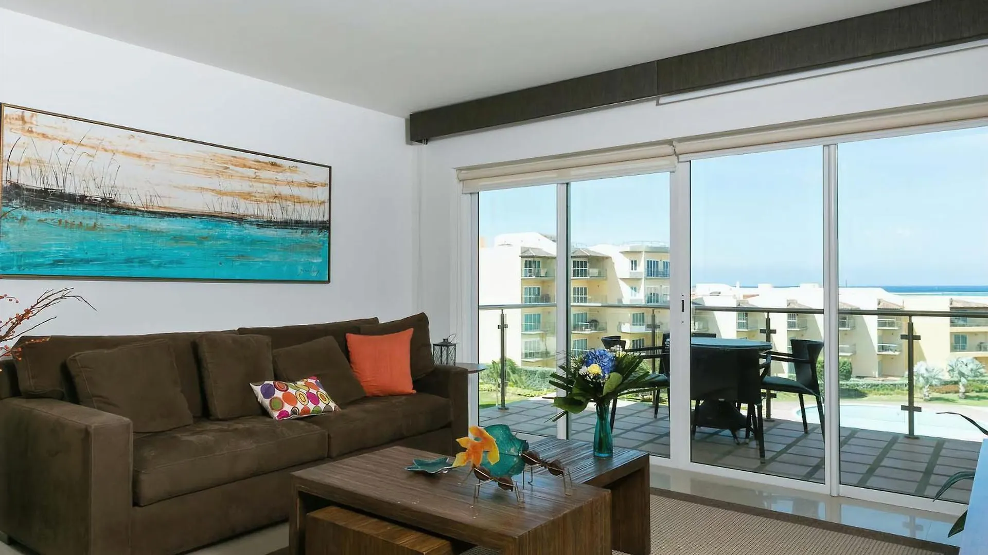 Modern, Stylish And Great Views Apt In Oceania Palm Beach Appartement
